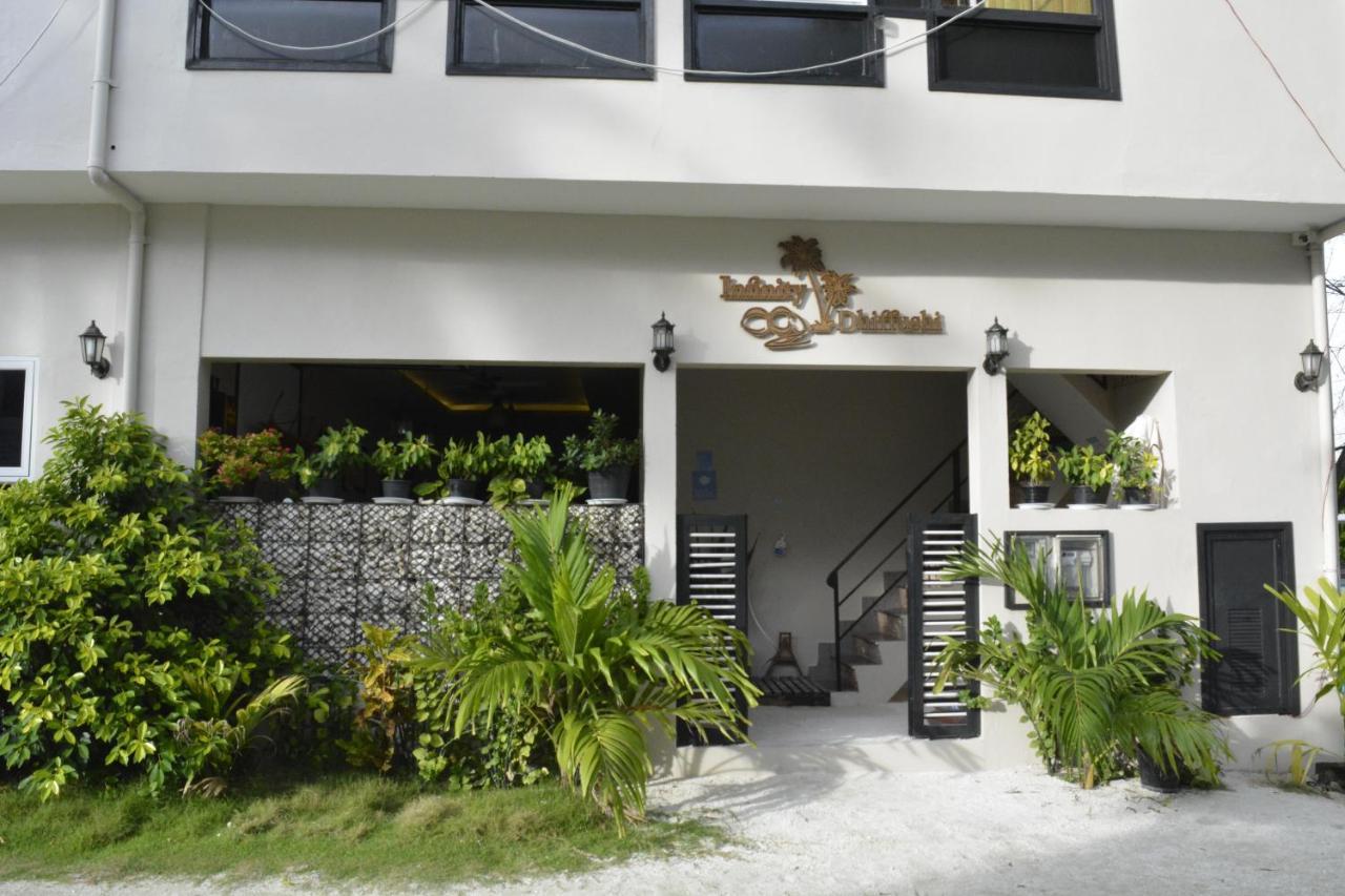 Hotel Infinity Dhiffushi Exteriér fotografie