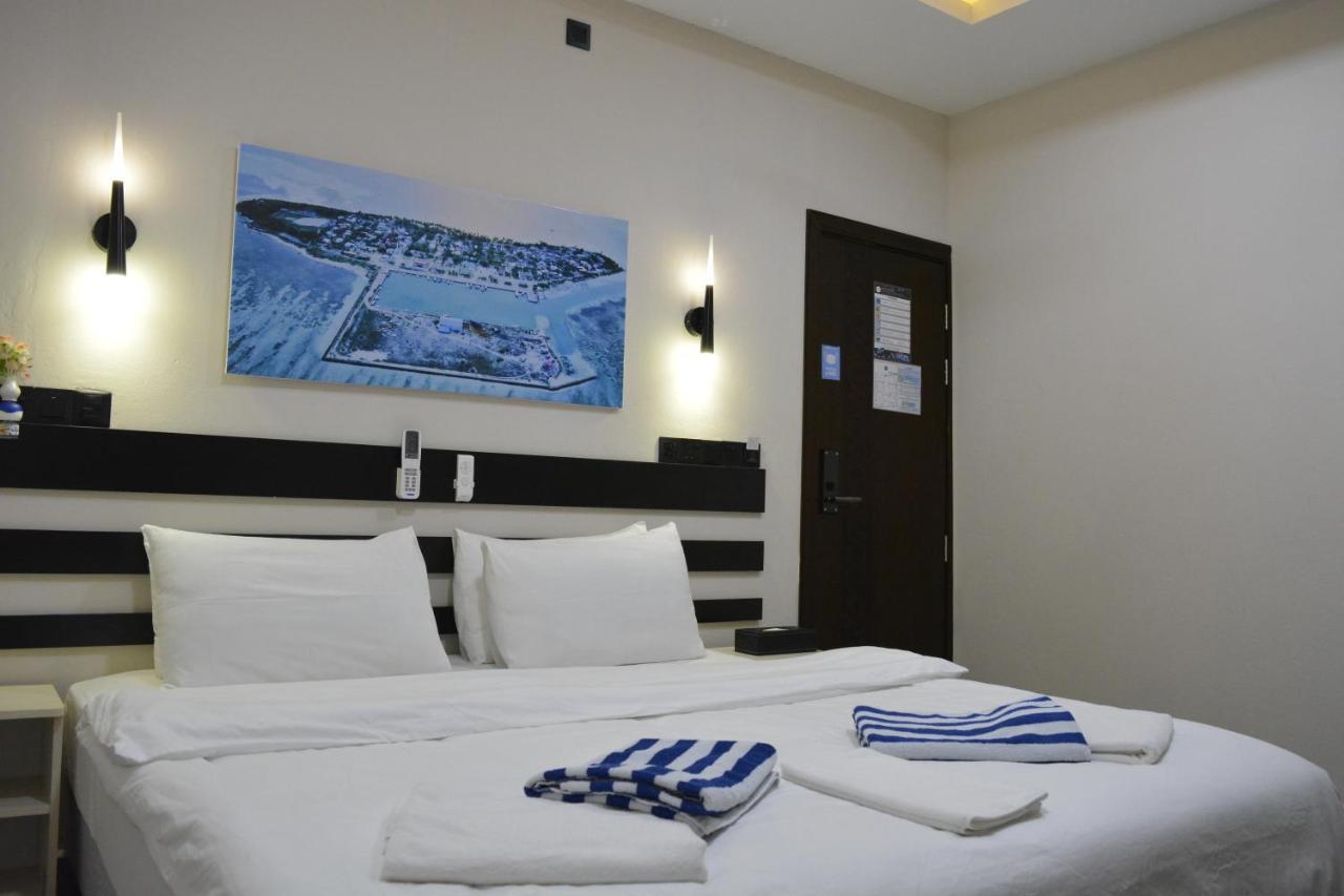 Hotel Infinity Dhiffushi Exteriér fotografie