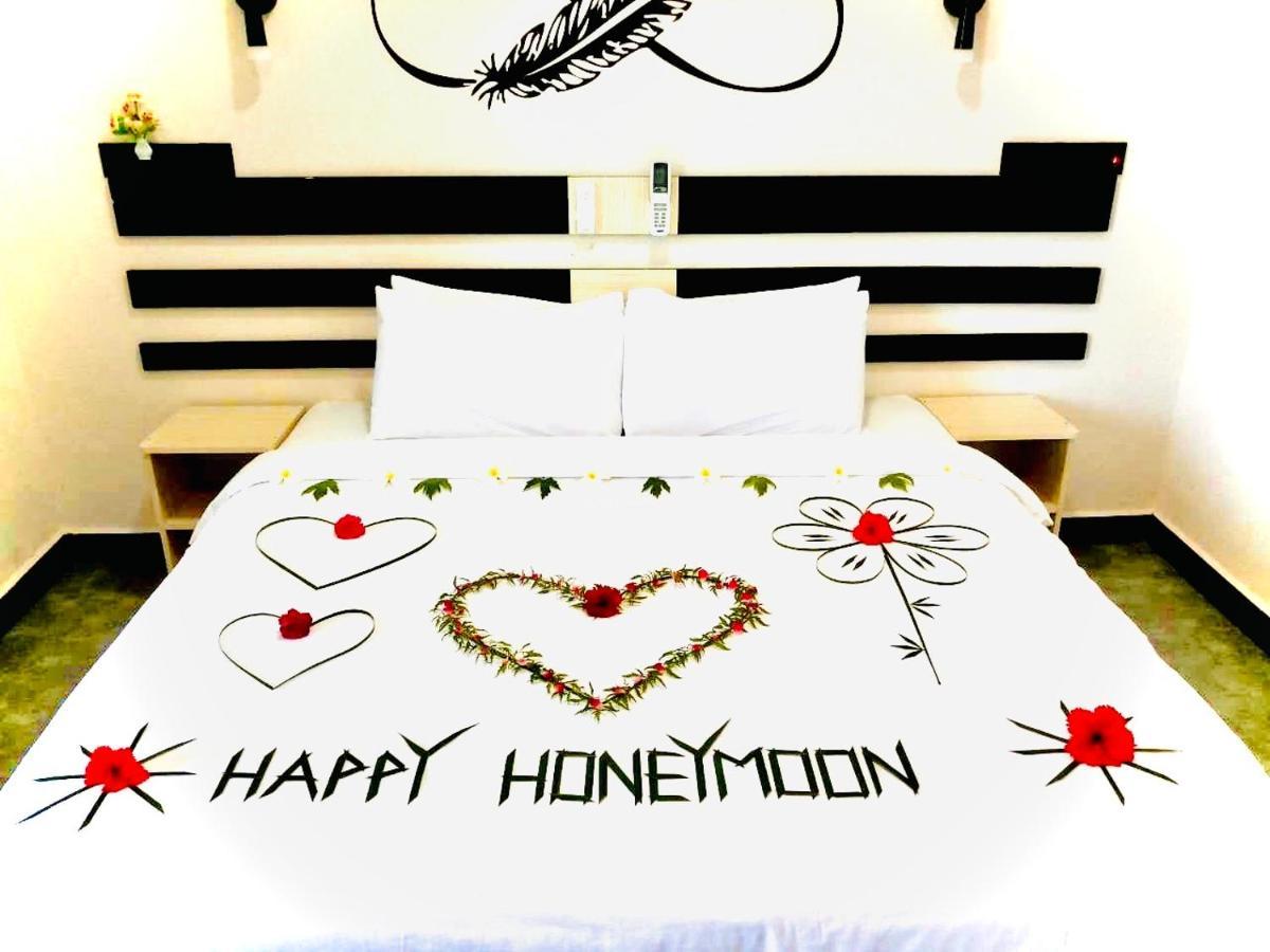 Hotel Infinity Dhiffushi Exteriér fotografie