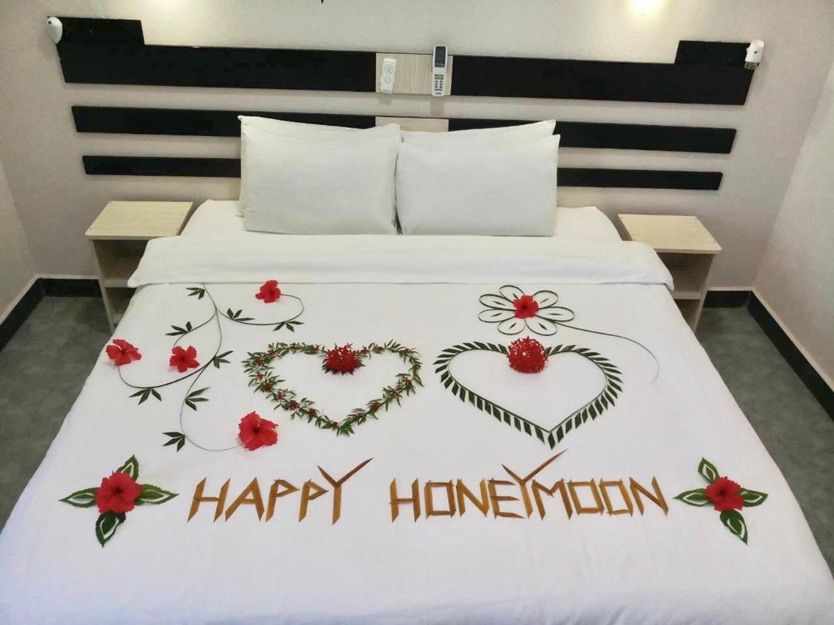 Hotel Infinity Dhiffushi Exteriér fotografie